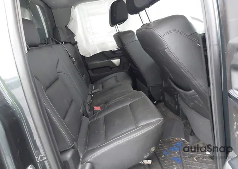 2017 Chevrolet Silverado 1500 2Lt z USA, uszkodzony, nr VIN 1GCVKREC5HZ353333